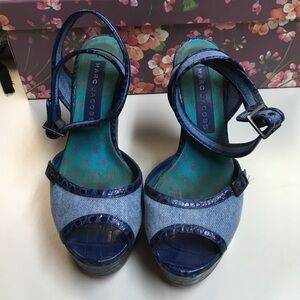 Marc Jacobs wedge heel sandal